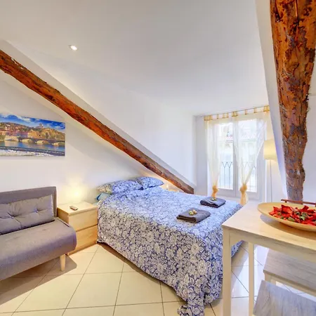 Apartament Maison 1874 - Centro Citta Stazione Porta Nuova